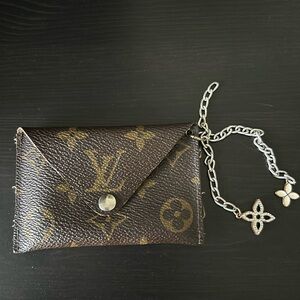 Louis Vuitton card holder